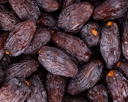 Если хочется сладкого - ешьте мёд, варенье и финики